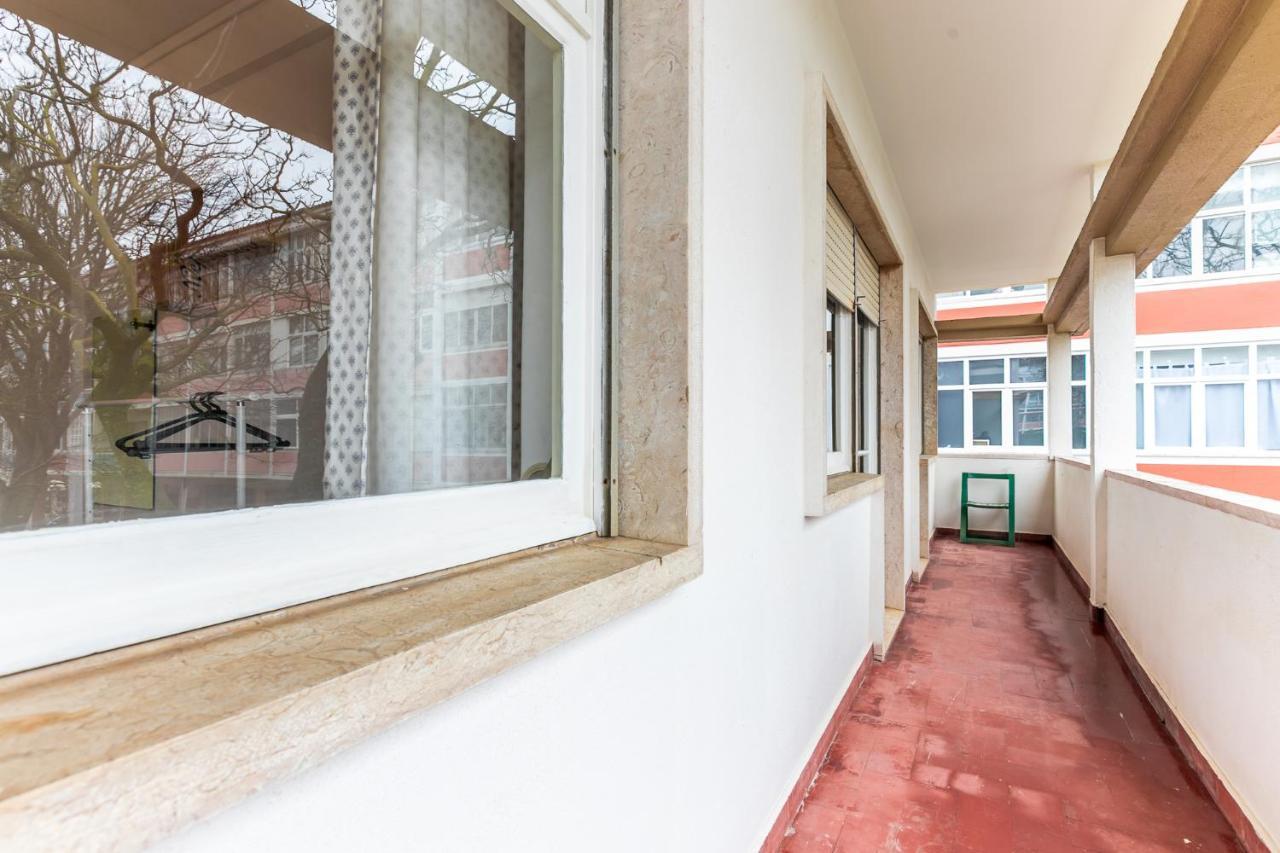 Wine Inn Carcavelos Guesthouse Exterior photo
